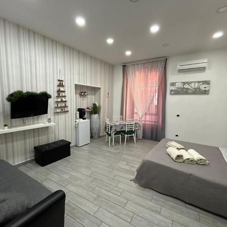 Cuore Di Napoli Hotel ภายนอก รูปภาพ