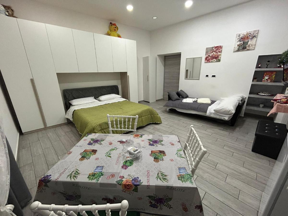 Cuore Di Napoli Hotel ภายนอก รูปภาพ