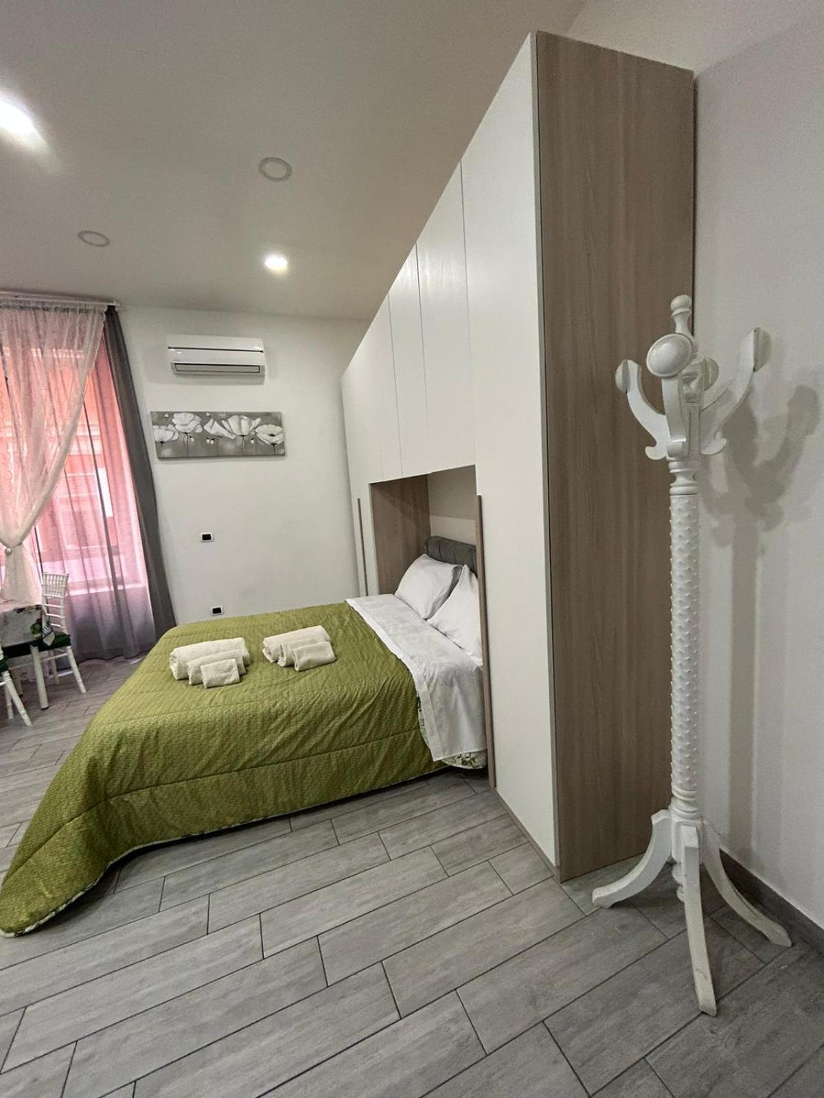 Cuore Di Napoli Hotel ภายนอก รูปภาพ